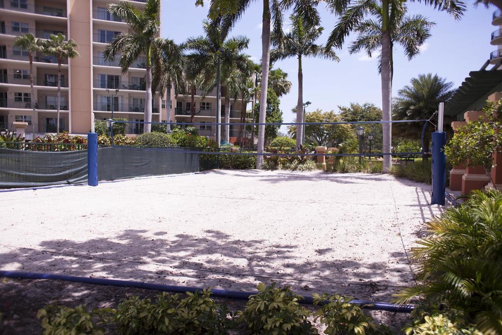 מלון פומפנו ביץ' Club Wyndham Palm-Aire מראה חיצוני תמונה