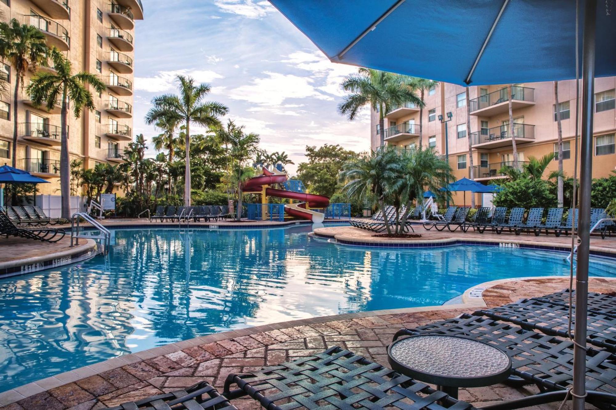 מלון פומפנו ביץ' Club Wyndham Palm-Aire מראה חיצוני תמונה