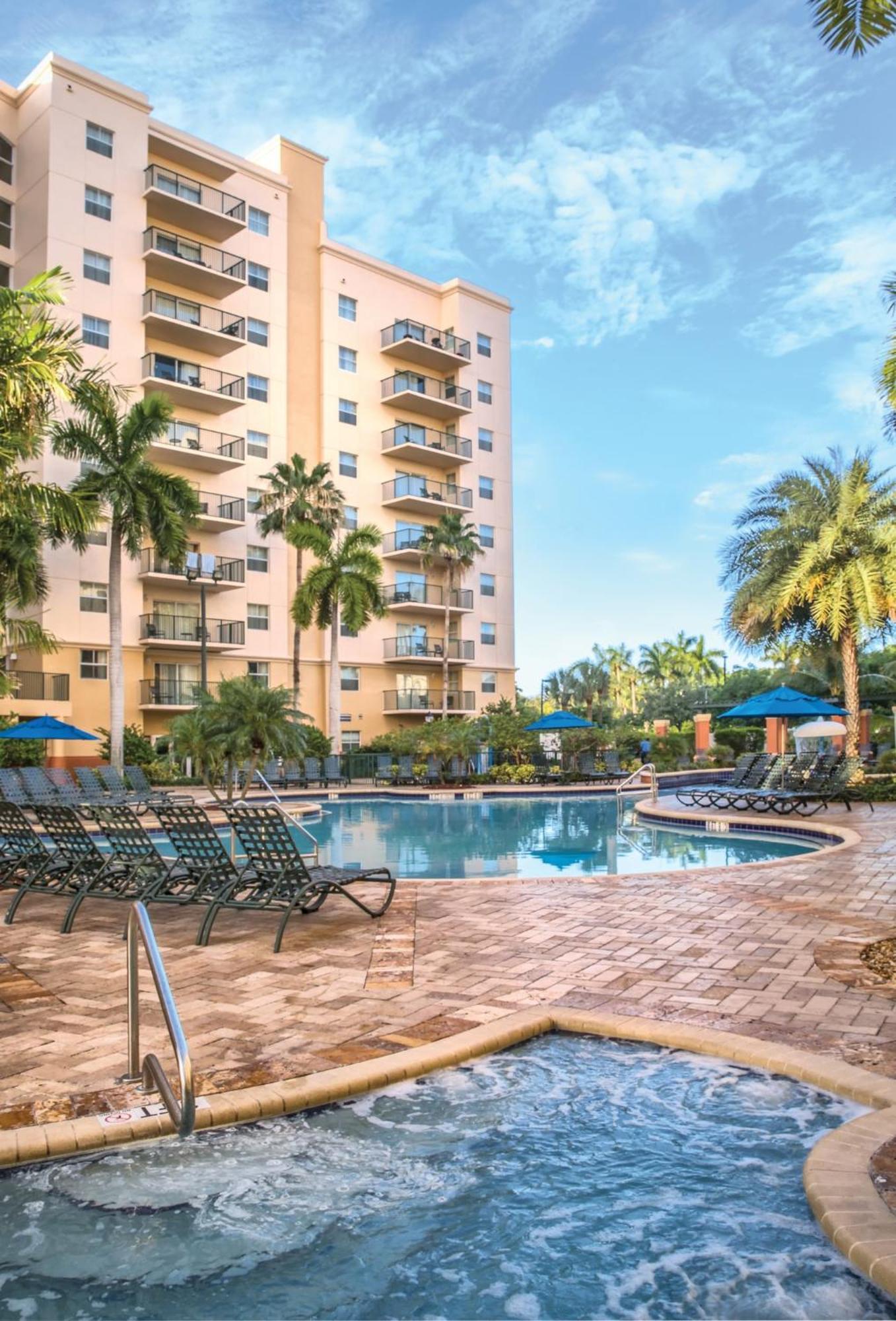 מלון פומפנו ביץ' Club Wyndham Palm-Aire מראה חיצוני תמונה