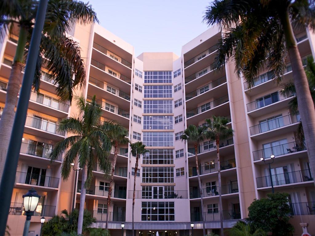 מלון פומפנו ביץ' Club Wyndham Palm-Aire מראה חיצוני תמונה